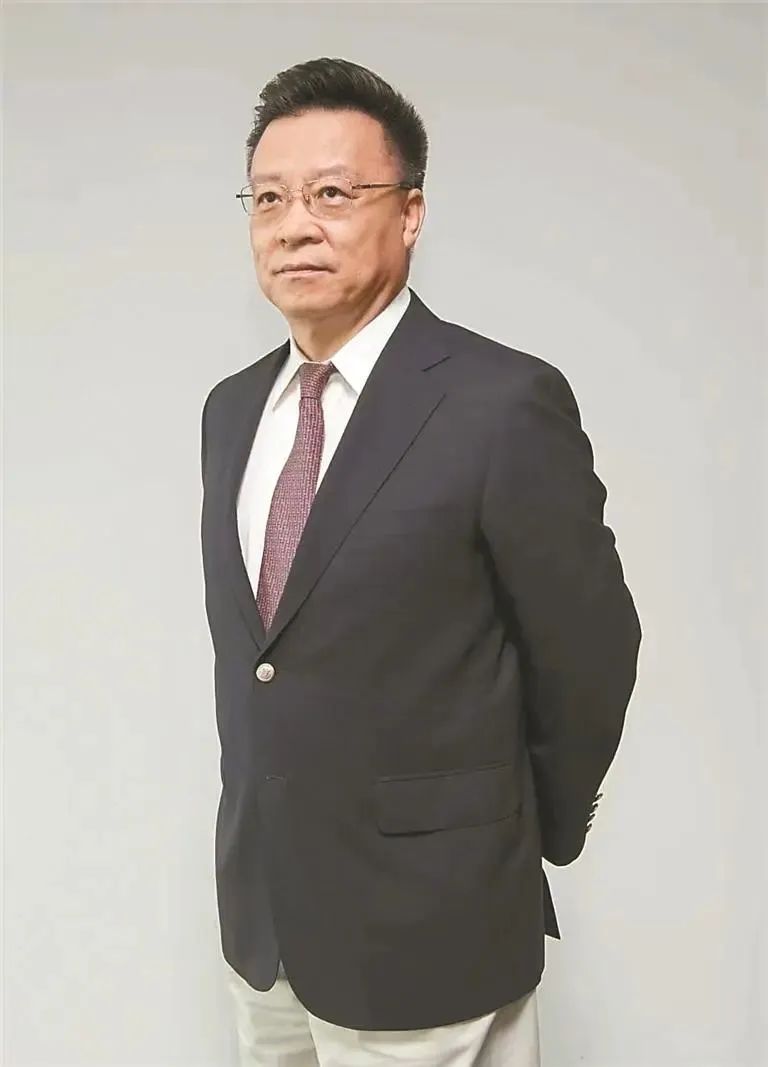 全国人大代表、鹏城实验室主任、中国工程院院士高文建议在深圳探索设立“低空经济示范区”